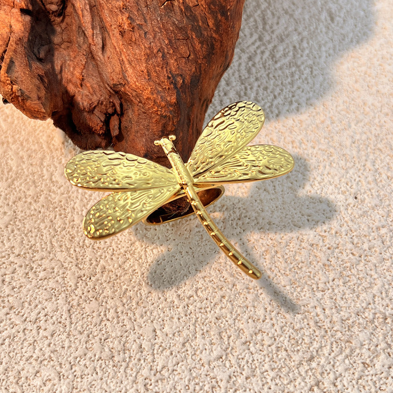 Open-style dragonfly ring