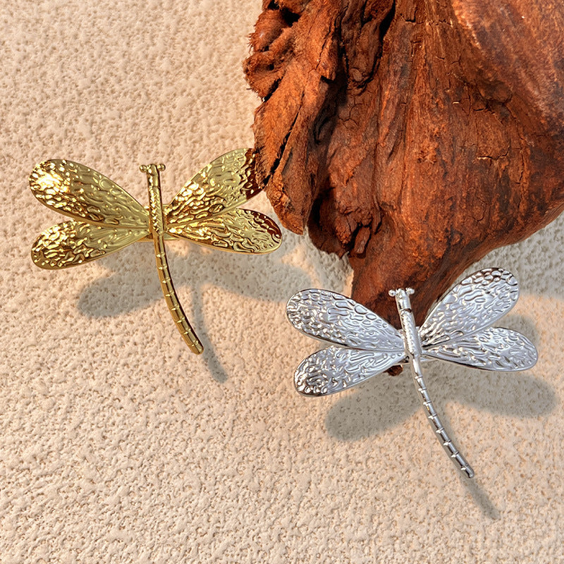 Open-style dragonfly ring