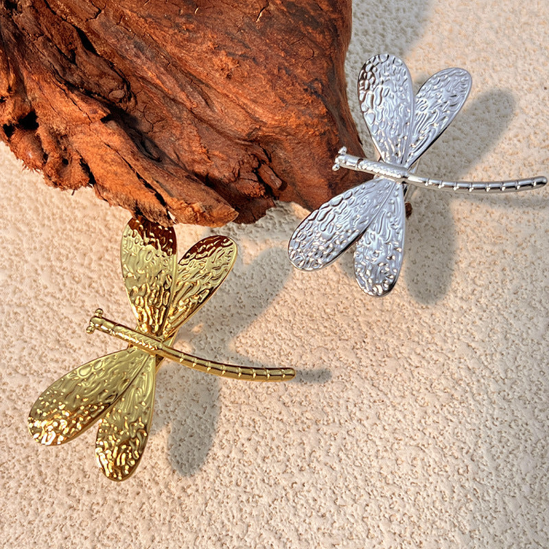 Open-style dragonfly ring