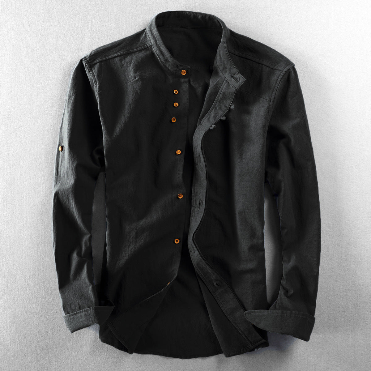 Men's linen long-sleeved button-down shirt