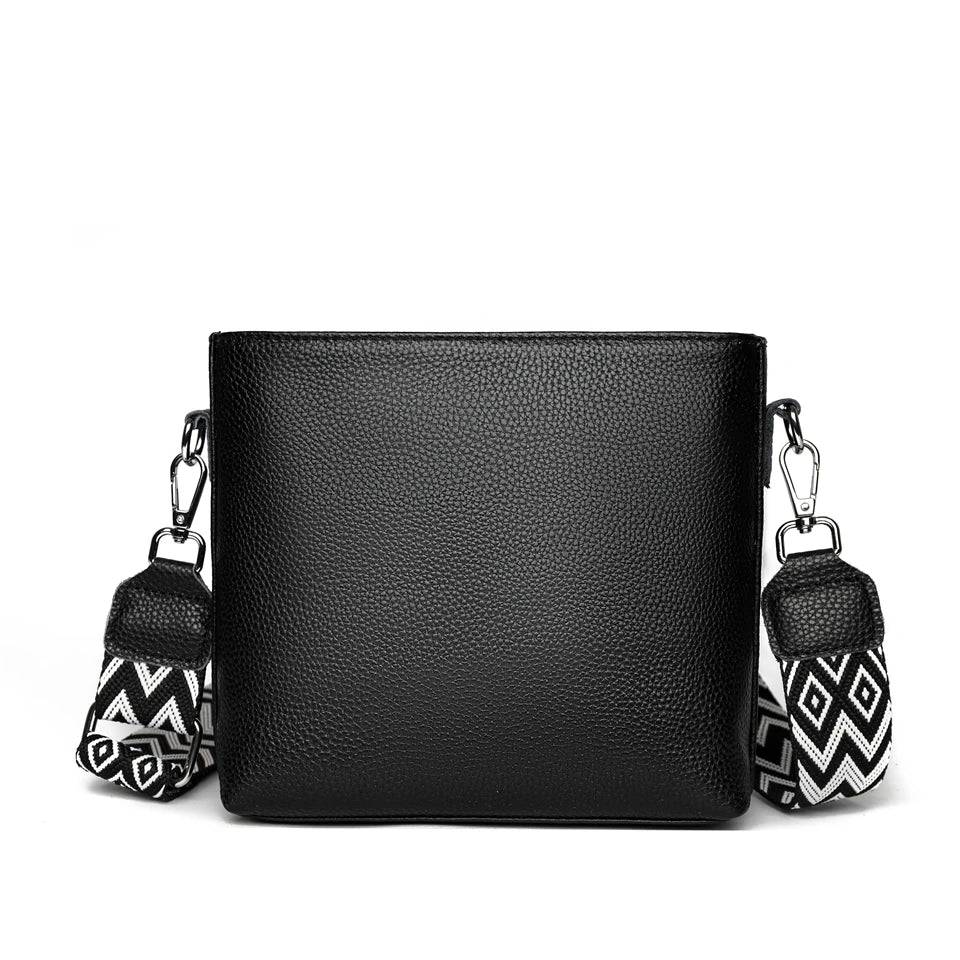 Isabella Crossbody Bag - Black