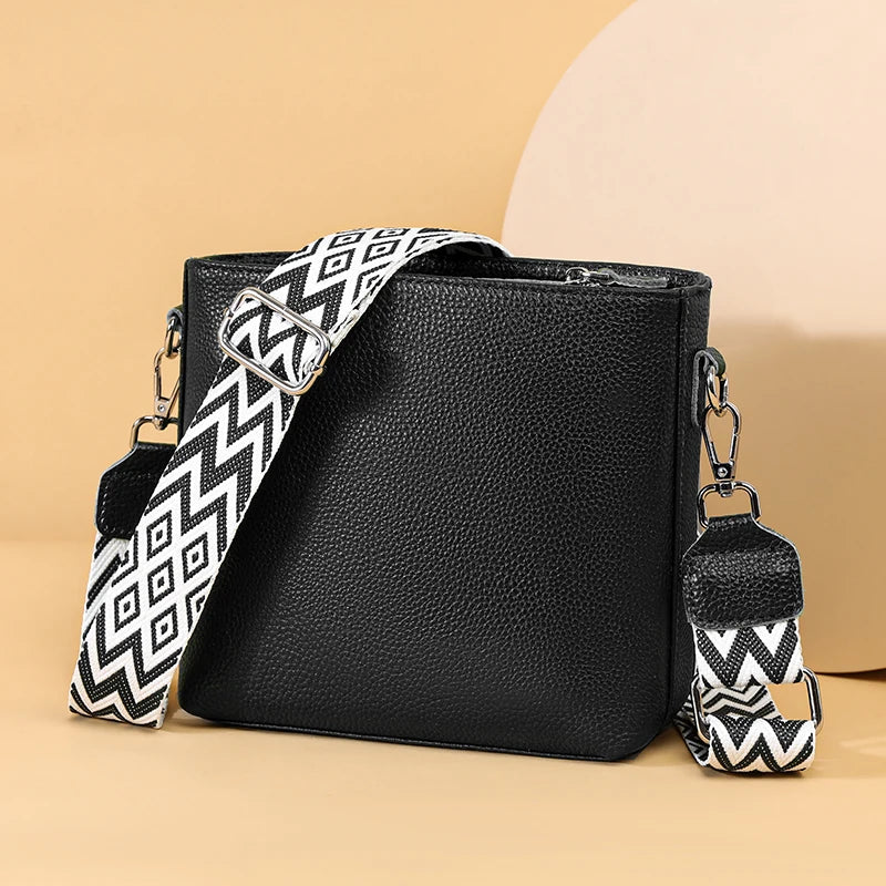 Isabella Crossbody Bag - Black