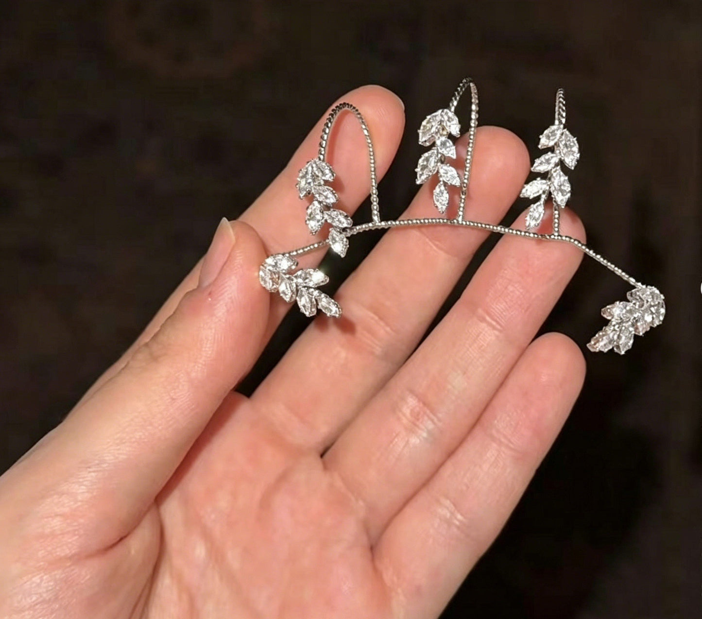 Fashion Rhinestone Leaf Bracelet
