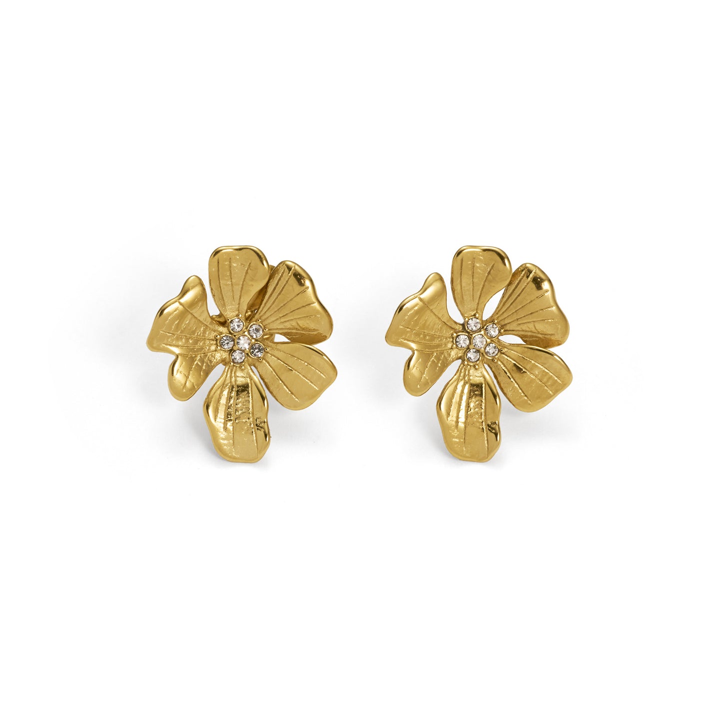 Niche vintage-style lily flower ring and earrings